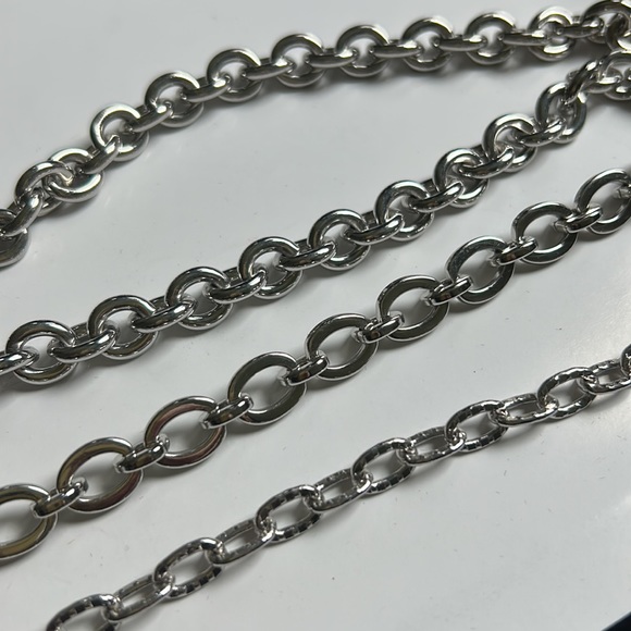 LS 5th style in the DIY collection of necklaces. 4 chains silver plated rhodium - Picture 2 of 14